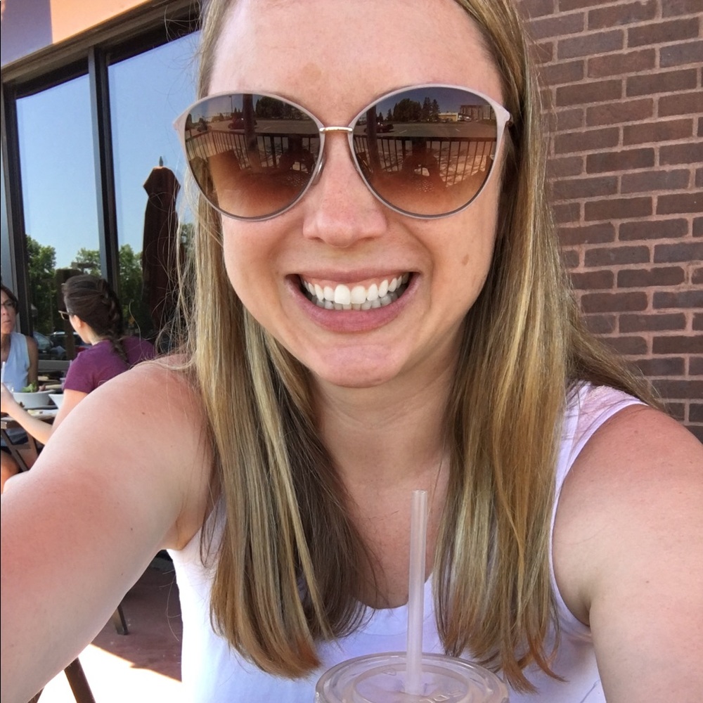 Meet your Posher, Grace